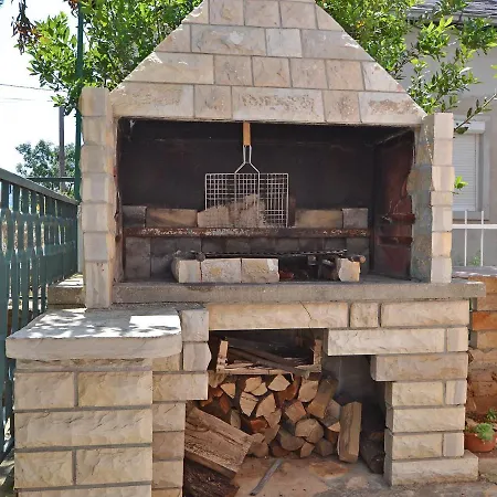 Apartment Ruzica-2 *