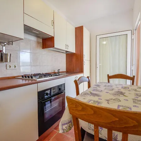 Ruzica-2 Apartment