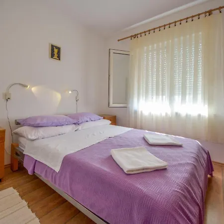 Ruzica-2 Apartment